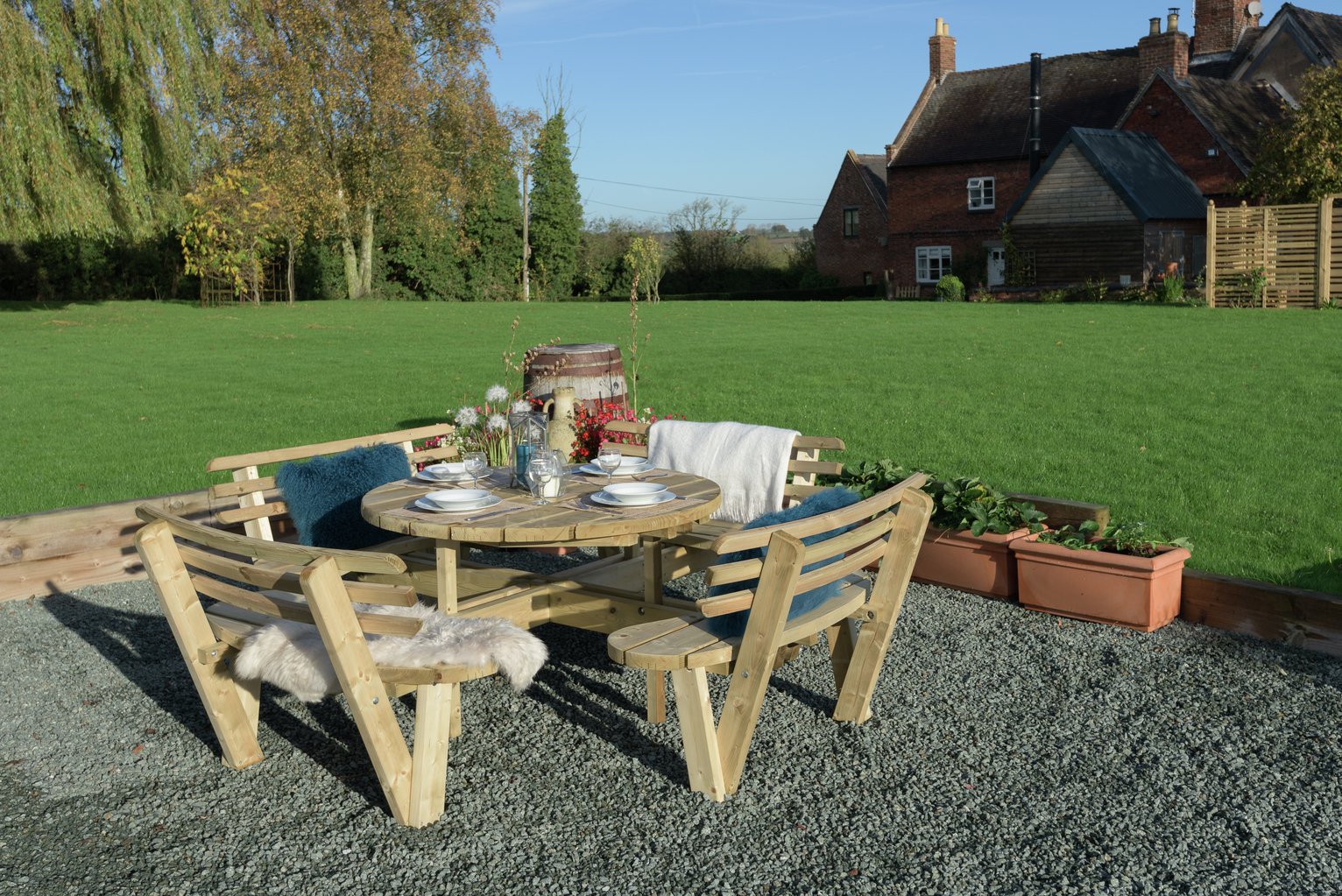 Grange Fencing Garden Table with Backrests Review