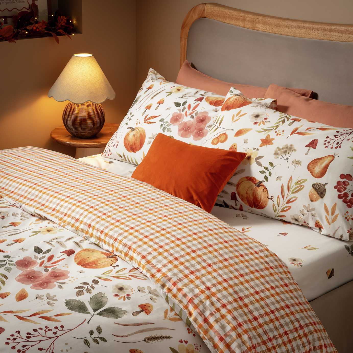 rgos Home Autumnal Pumpkin Gingham White Bedding Set