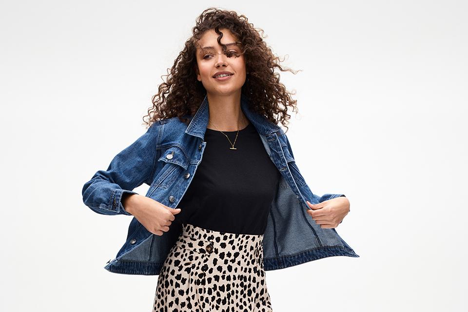 Women's clothing