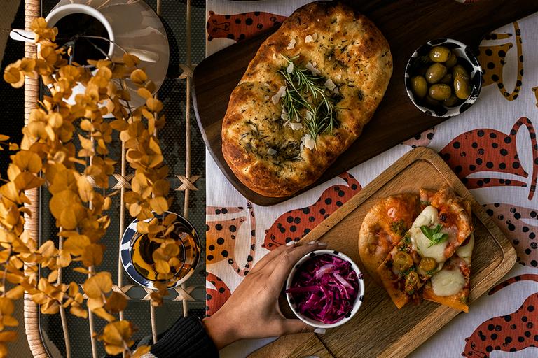 Cook and dine newness.