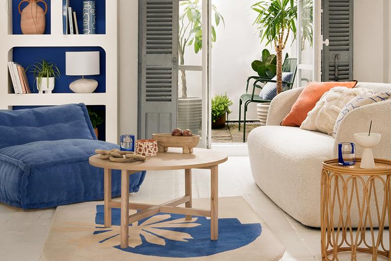 A lounge designed in mediterranean style.