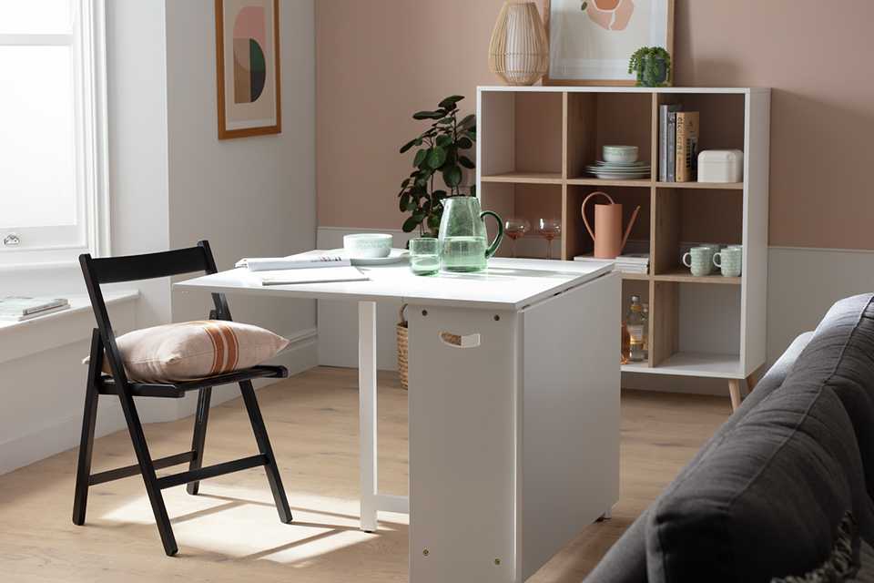 Argos Home Toby Folding 4 - 6 Seater Dining Table in white.