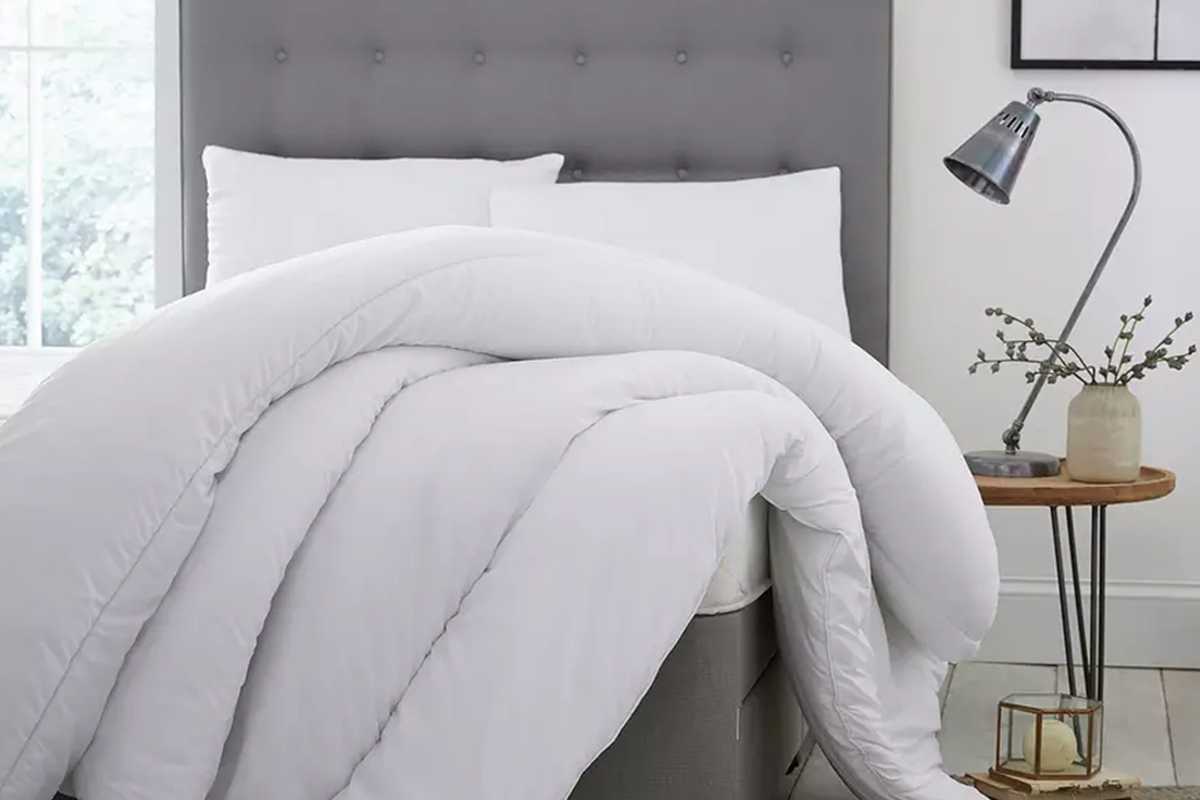Silentnight super snuggly tog duvet.