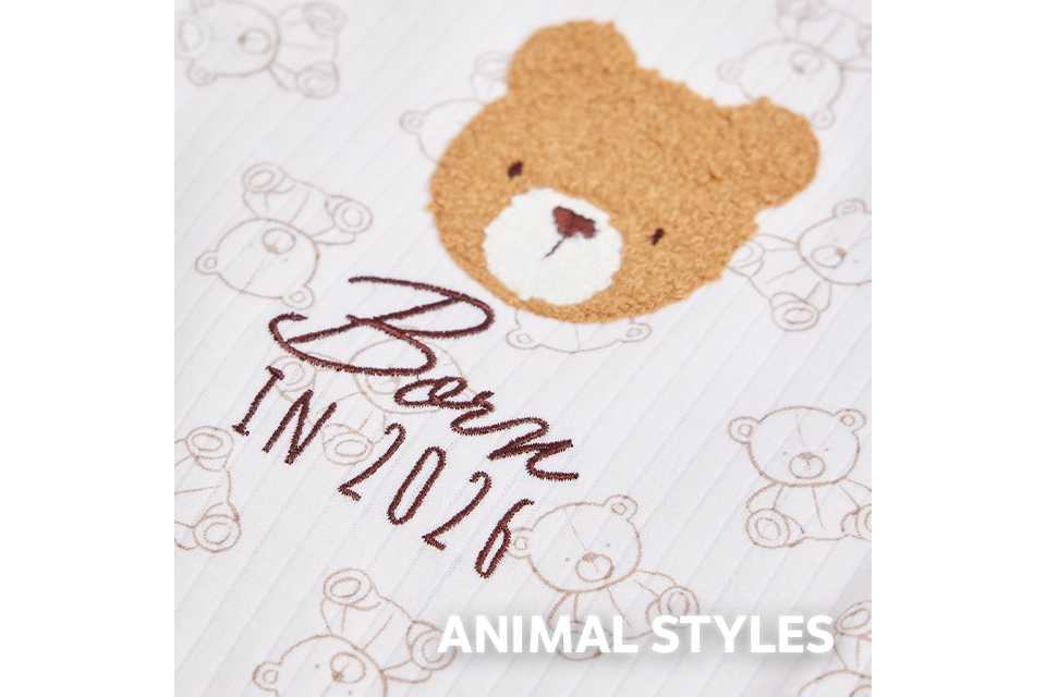 Baby sleepsuit with cute animal print.