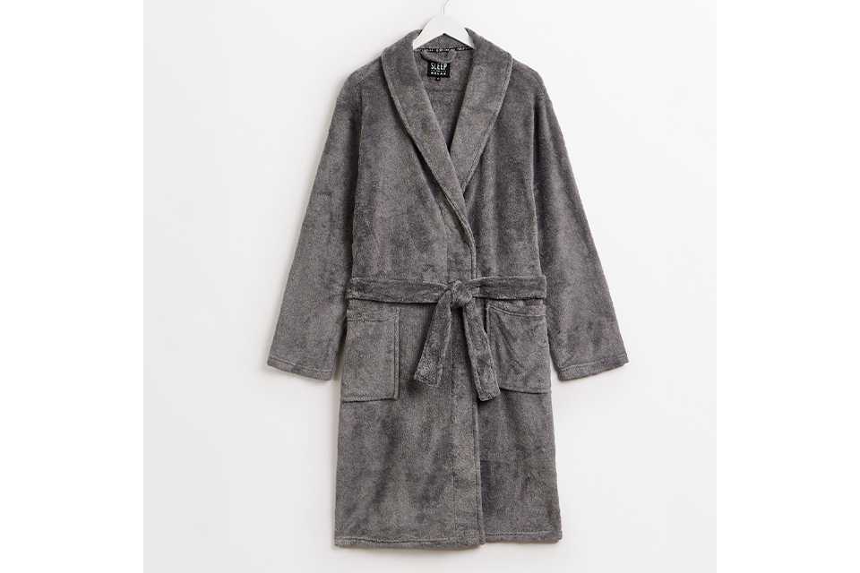 Dressing gowns.