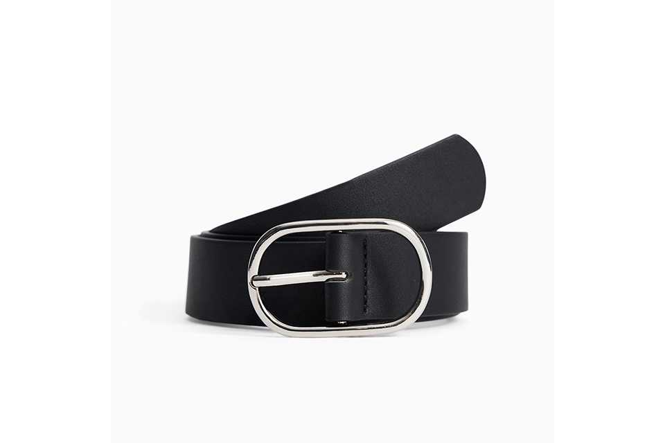 Classic workwear belt for smart and professional outfits.