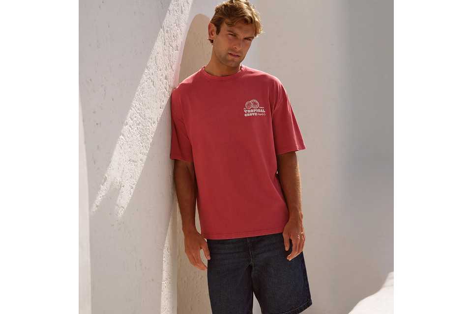 Men's holiday shop.