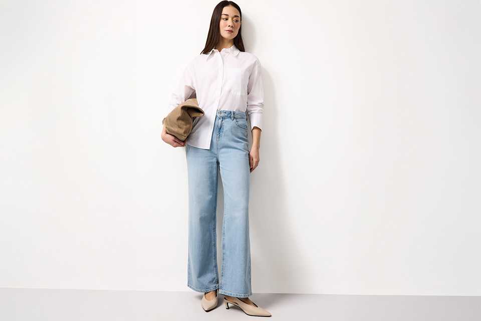 Simple ways to style summer outfits.