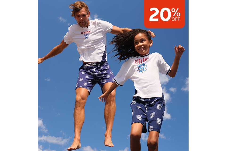 20% off. Shop football clothing.