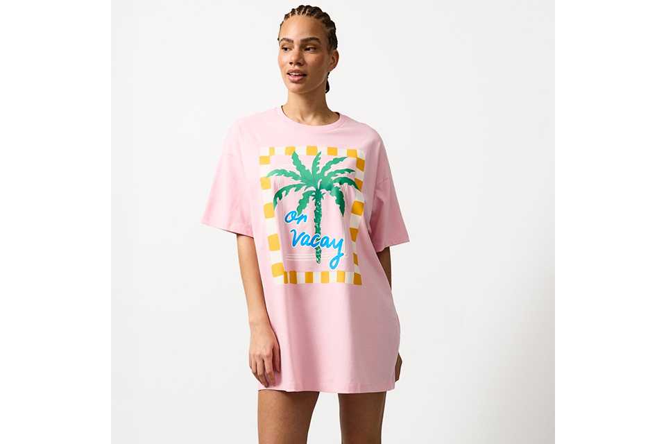 Nightdresses.