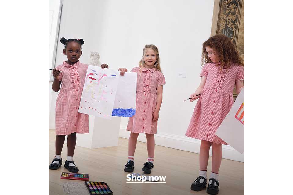 20% off. Red uniform. Shop now.