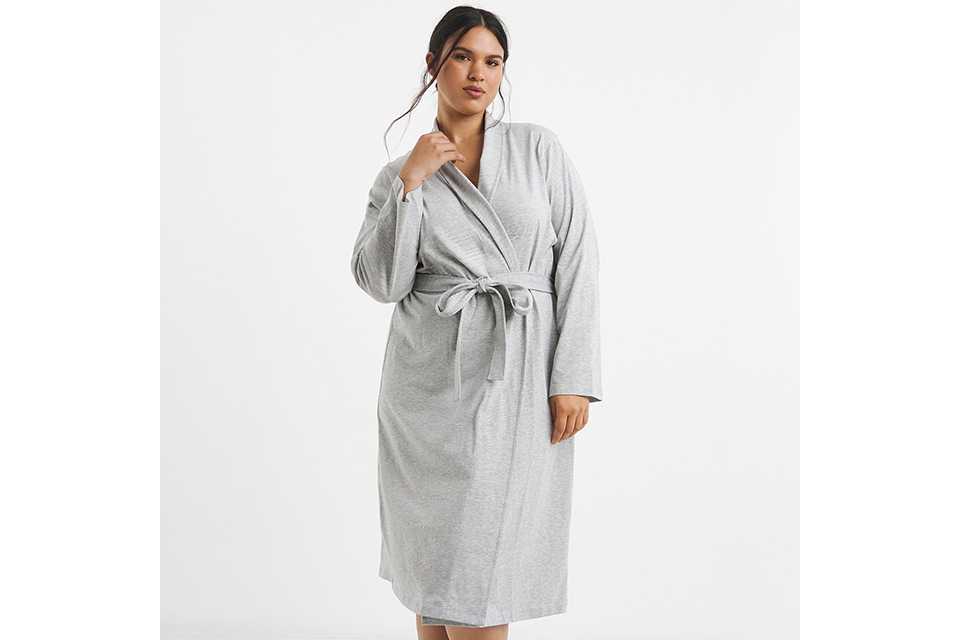 Plus-size light grey wrap dressing gown with a self-tie waist belt, long sleeves and a soft jersey fabric.