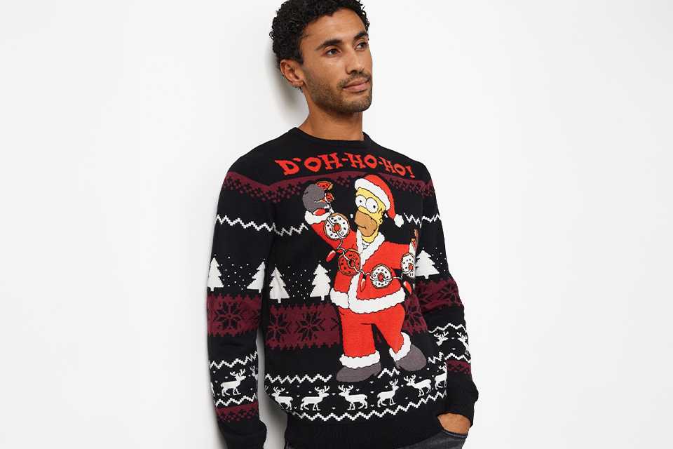 Men's knitwear.