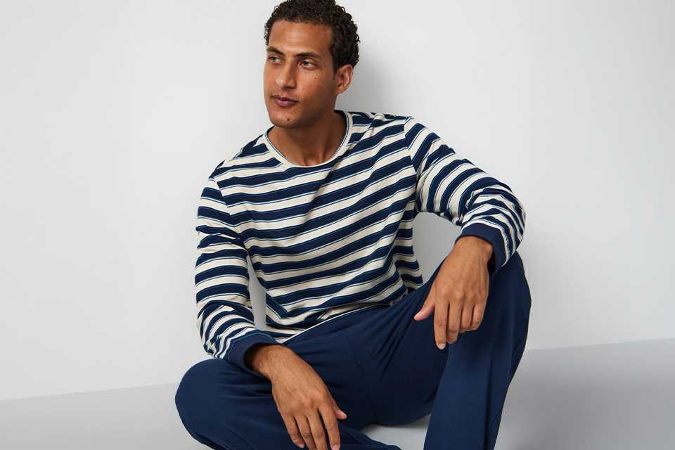 Men's nightwear.