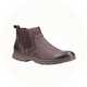 Men's smart casual leather boots for autumn outfits.