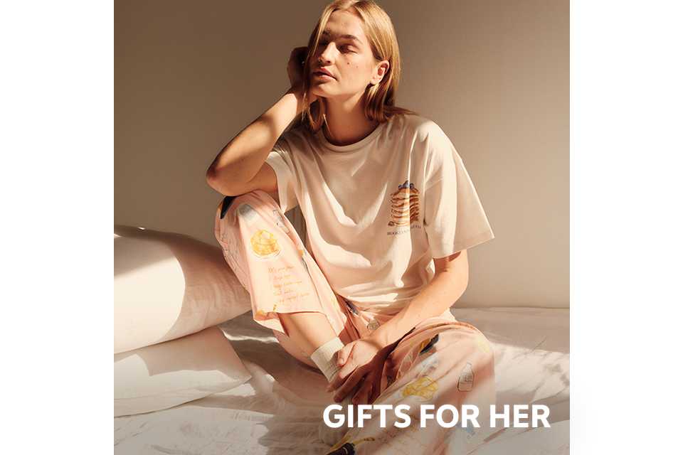 Gifts for her.