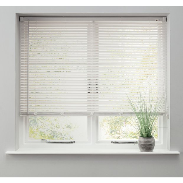High Quality Classic Easy Fit 25mm PVC Venetian Blind 10 Sizes Available 165cm x 152cm White 