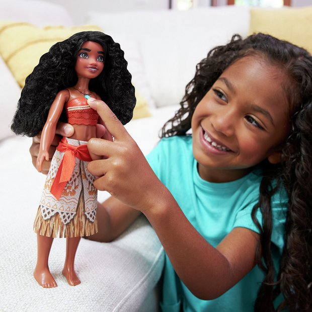 Argos moana store styling head