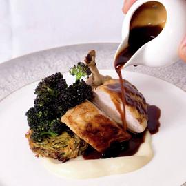 Red Letter Days 3 Course Lunch For Two At The Lowry Hotel