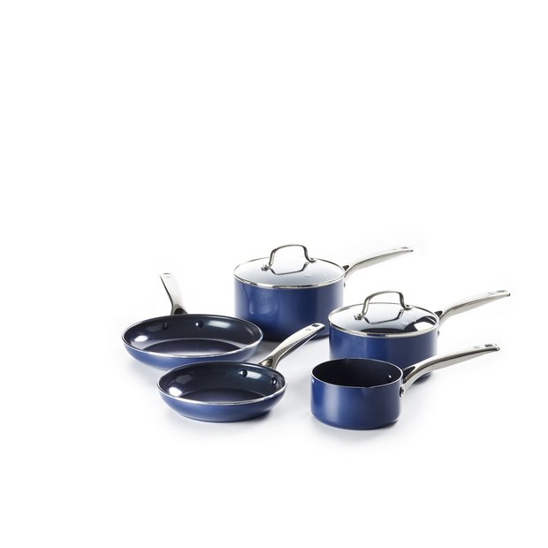 Blue Diamond Pan - Master the art of sandwiches with the Blue