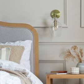 Habitat Abas Glass Wall Light - Brass