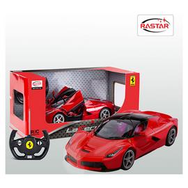 Menkind 1:14 La Ferrari Radio Controlled Car