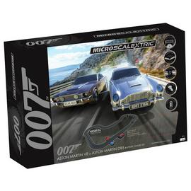 Scalextric James Bond 1:64 Scale Race Set