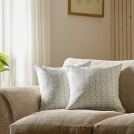 Argos Home Ditsy Floral Printed 2 Pack Cushion Cover-43x43cm