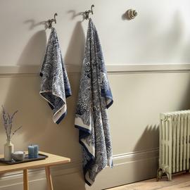 Habitat x Morris & Co. Tulip Toile Bath Sheet - Navy