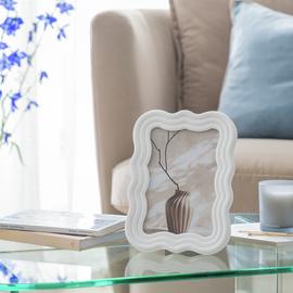 Argos Home White Wiggle Resin Picture Frame - 5x7"