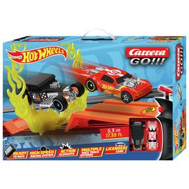 Carrera GO!!! Hot Wheels 5.3M Slot Racing Set
