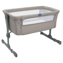 Chicco Next2Me Essential Bedside Crib - Dune