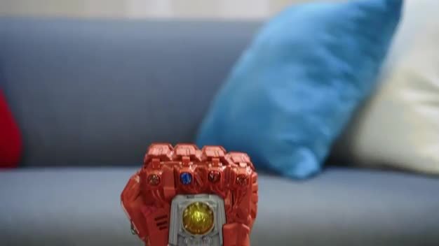 infinity gauntlet toy