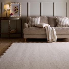Origins Scalloped Beige Wool Short Pile Rug