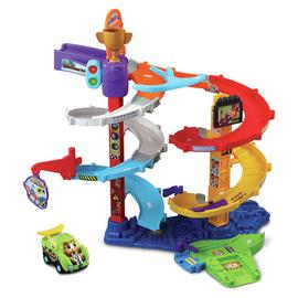 VTech Toot Toot Drivers Twist & Race Tow Collectible Figures