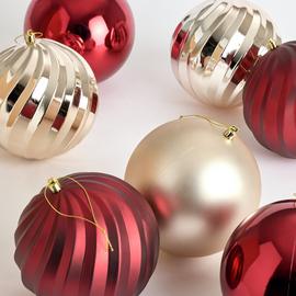 Habitat Pack of 9 Shatterproof Christmas Baubles -Red & Gold