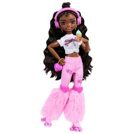 Dream Besties Barbie Brooklyn Roller Skating Fashion Doll