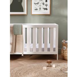 Silver Cross Bromley Cot Bed and Mattress - White