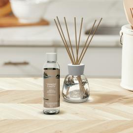 Yankee Signature Reed Diffuser Refill - Amber & Sandalwood