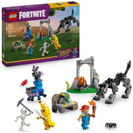 LEGO Fortnite Peely & Sparkplug's Camp, Gaming Toy 77075