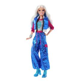 Disney Dawn of the Vampires Addison Fashion Doll