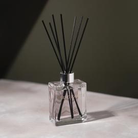 Fired Earth 180ml Reed Diffuser - Darjeeling & Damask Rose