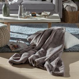 Habitat Faux Fur Plain Throw - Grey - 125x150cm