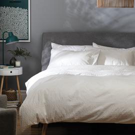 Habitat Seersucker Plain White Bedding Set