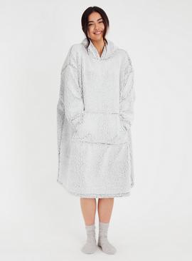 Grey Borg Tipped Hooded Blanket