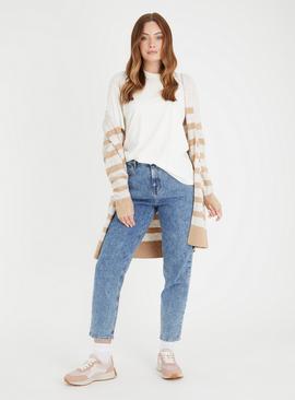 Light Wash Denim Mom Jeans