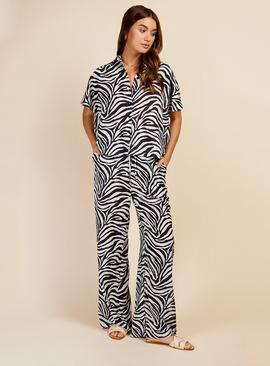 VOGUE WILLIAMS Zebra Print Trousers 