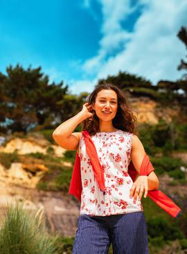 BRAKEBURN Fan Floral Sleeveless Blouse