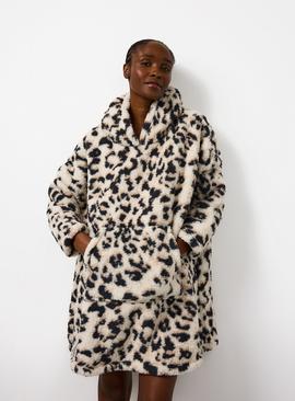 Leopard Print Borg Hooded Blanket