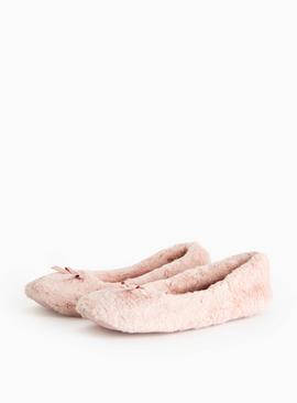 Plush Pink Faux Fur Slippers